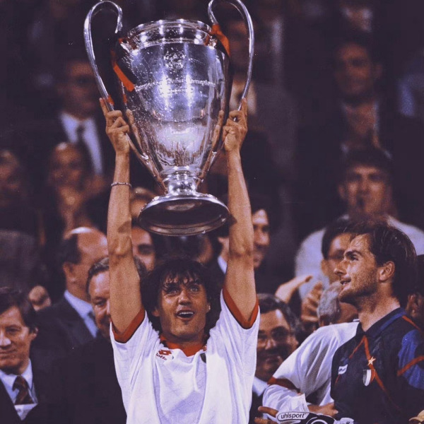 Paolo Maldini（イタリアの元プロサッカー選手）_百度百科
