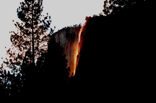 Firefall（Special optical phenomenon）_Baiduwiki