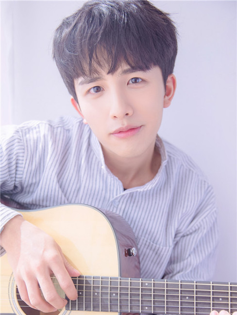 Li Sheng Jia（New generation sunshine-type male singer）_Baiduwiki