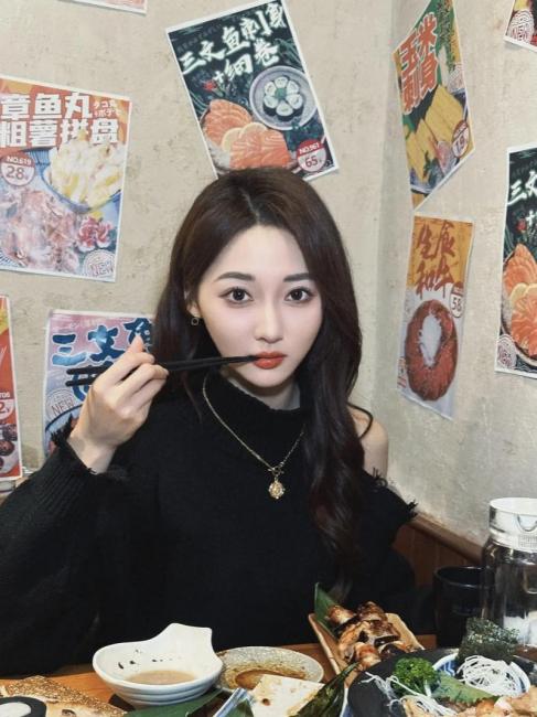 Li Ruoqi（Chinese film and television actress）_Baiduwiki