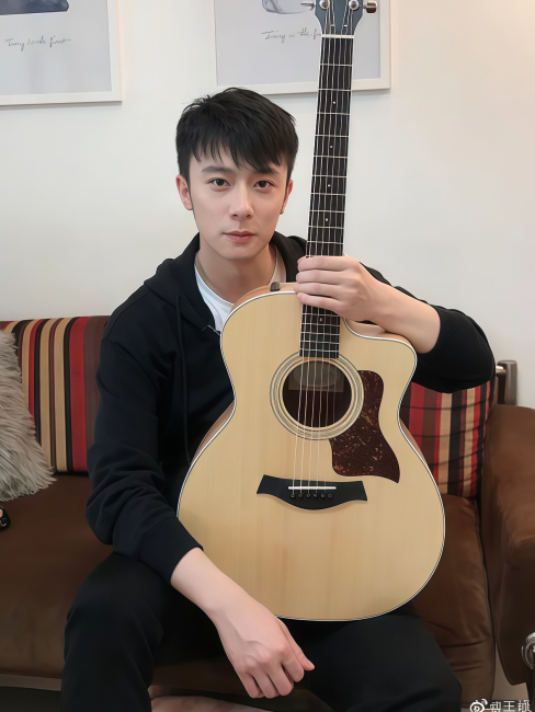 Leon Wang（中国本土の俳優）_百度百科