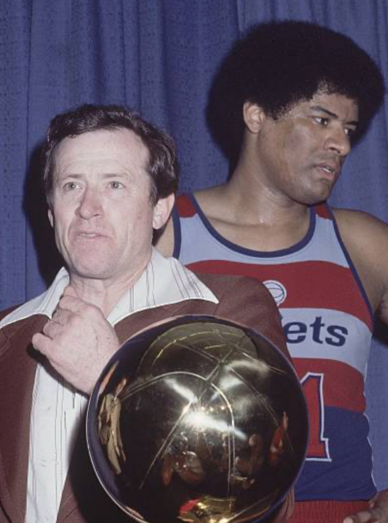 Wes Unseld（アメリカの元プロバスケットボール選手）_百度百科