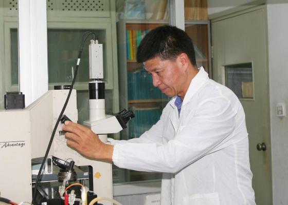 Sun Shigang（Academician of the Chinese Academy of Sciences, physical ...