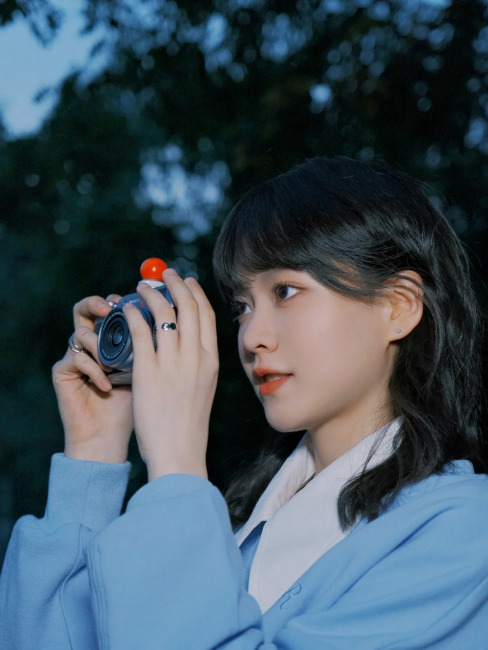 Wing（中国本土の女性歌手）_百度百科